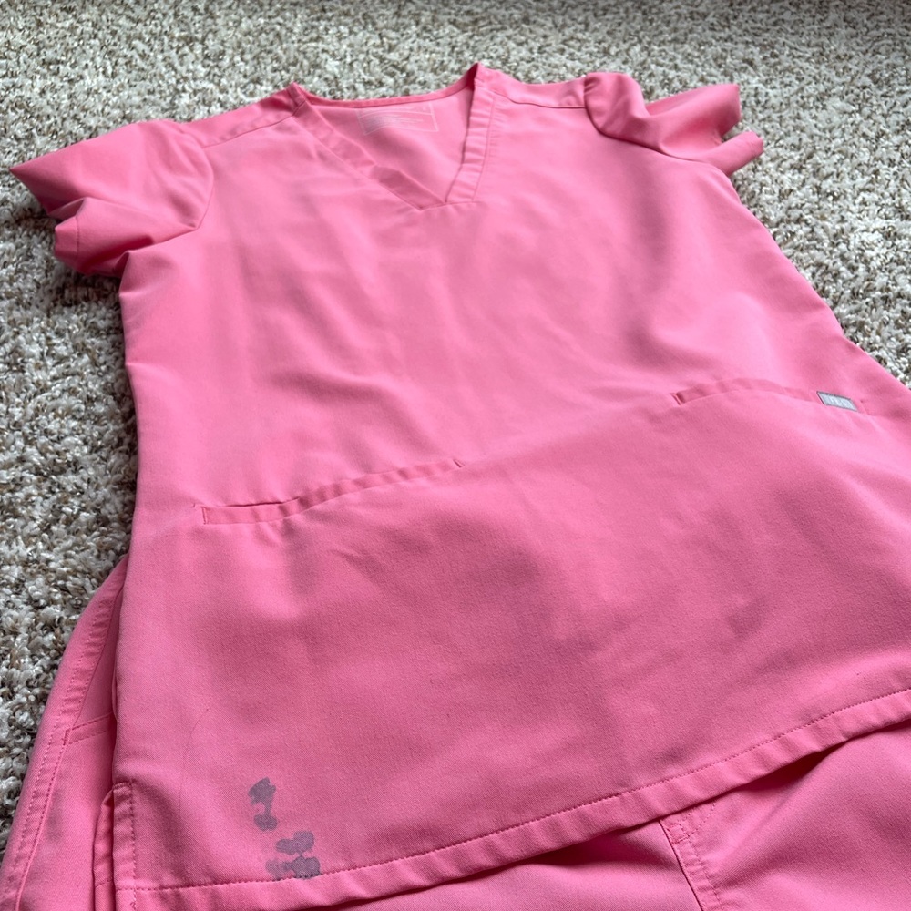 Figs Scrub Set - Picture 2 of 3
